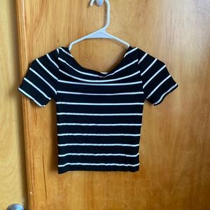 Black and white striped short sleeve cropped top NWT